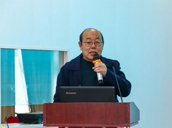 引傳統(tǒng)生產(chǎn)走新路,促轉(zhuǎn)型發(fā)展開新局——河南省肥料協(xié)會2020年年會在新鄉(xiāng)召開! 引傳統(tǒng)生產(chǎn)走新路,促轉(zhuǎn)型發(fā)展開新局——河南省肥料協(xié)會2020年年會在新鄉(xiāng)召開!